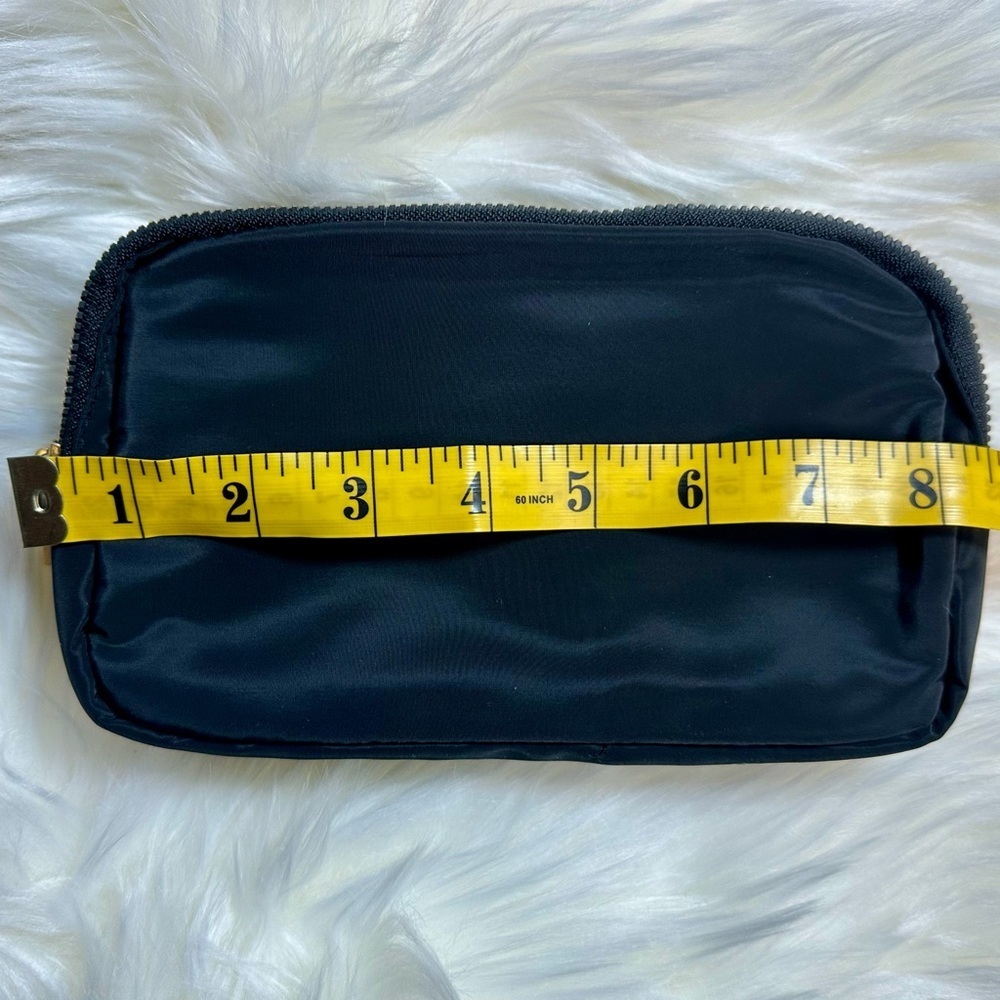 Elegant Black Mini Bag - Picture 5 of 6
